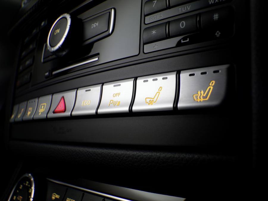  Mercedes-Benz CLS-Class 2010 года  (фото 110 из 143)
